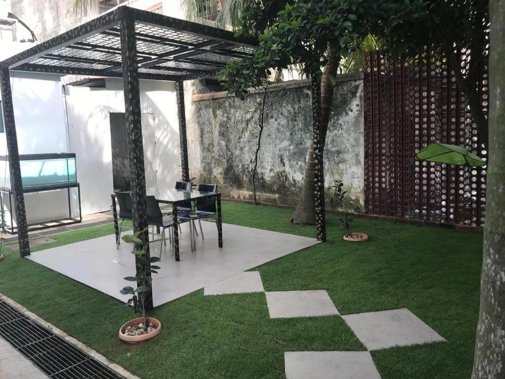Lai Ming Hotel Cosmoland Singapore Bagian luar foto
